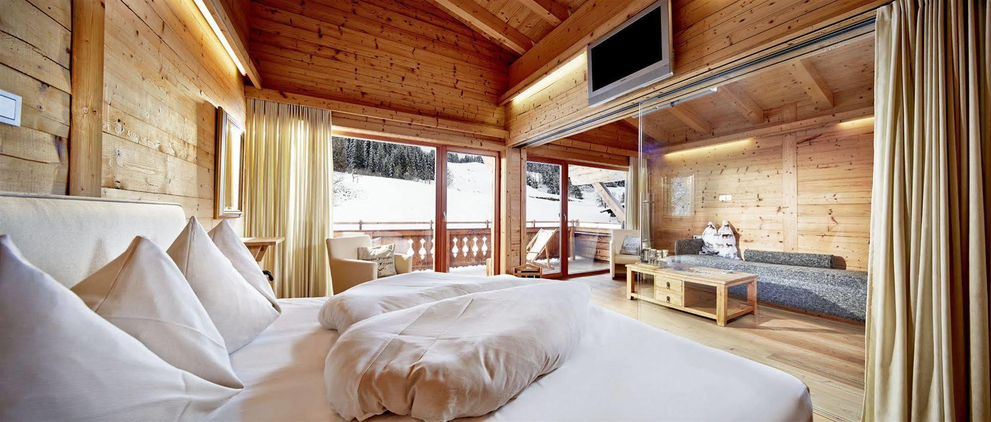 Art & Ski-In Hotel Hinterhag Saalbach-Hinterglemm Chambre photo